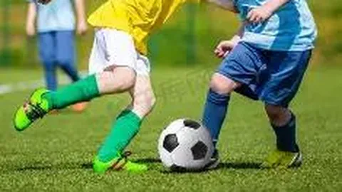 “阿图什杯足球盛宴：赛事点燃城市激情”